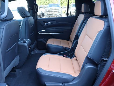 New 2027 Chevrolet Traverse Z71 AWD/4WD image 26