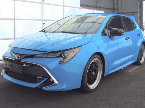 Used 2019 Toyota Corolla XSE image 1