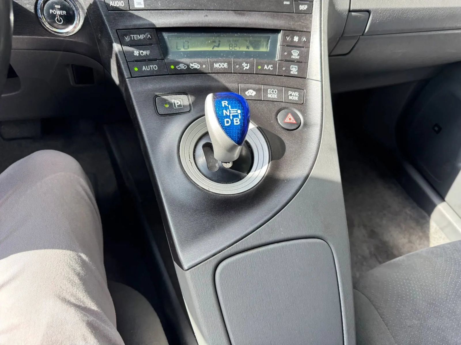 Used 2010 Toyota Prius Three w/ Navigation Pkg FWD image 34