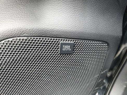 Used 2020 Toyota Tacoma TRD Off-Road w/ TRD Premium Off Road Package image 43