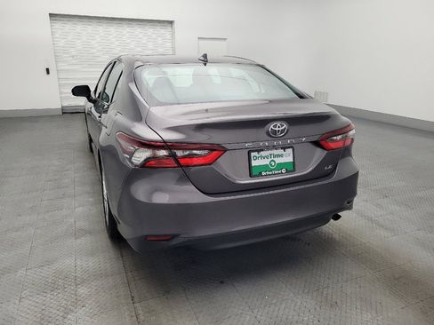 Used 2022 Toyota Camry LE image 6