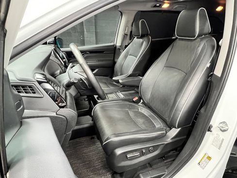 Used 2022 Honda Odyssey Elite image 7