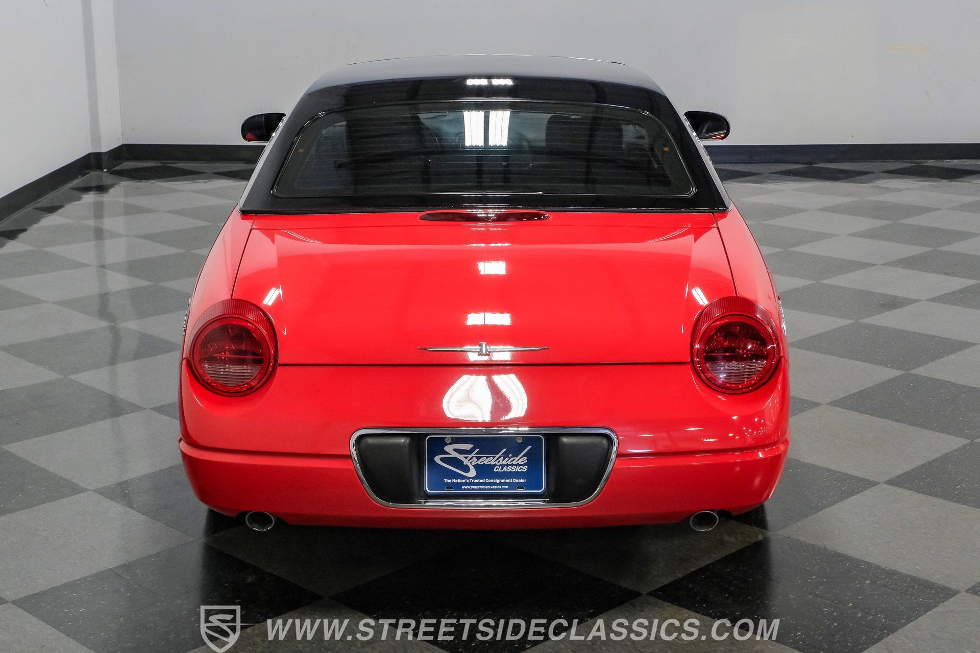 Used 2004 Ford Thunderbird RWD image 38