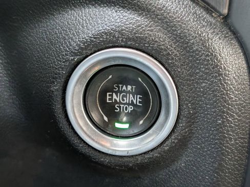 Used 2022 GMC Sierra 3500 AT4 w/ Gooseneck/5TH Wheel Package image 18