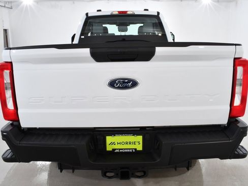 New 2026 Ford F250 XL w/ XL Off-Road Package image 13