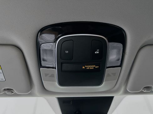 Used 2022 Hyundai Tucson SE FWD image 18