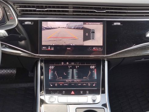 Used 2025 Audi Q7 3.0T Premium Plus w/ Premium Plus Package AWD/4WD image 29