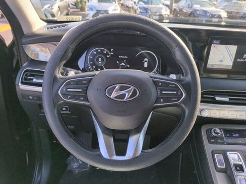 Used 2021 Hyundai Palisade Limited w/ Winter Package image 18
