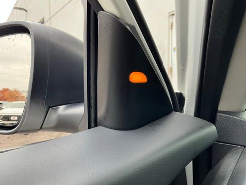 Used 2025 Nissan Altima 2.5 SV image 20