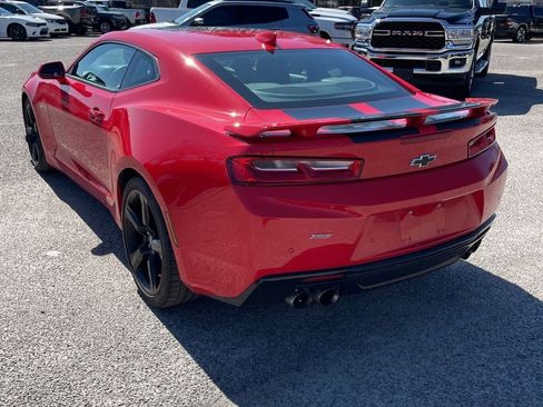 Used 2016 Chevrolet Camaro SS image 6