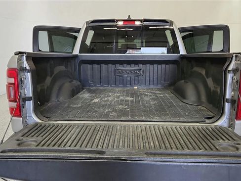 Used 2021 RAM 1500 Laramie image 44