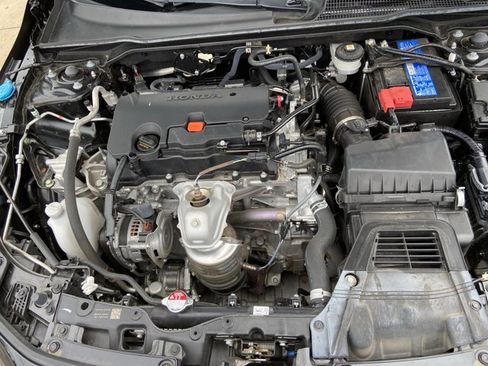 Used 2024 Honda Civic Sport image 26