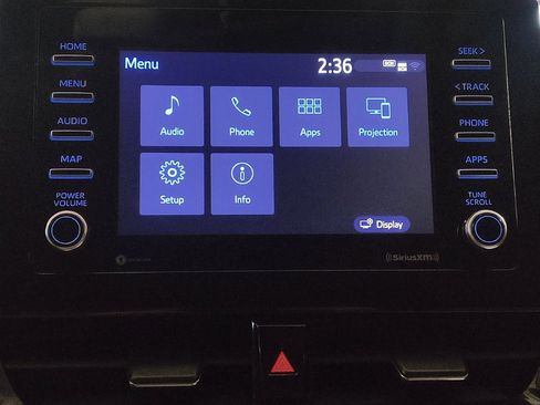 Used 2022 Toyota Camry SE image 25