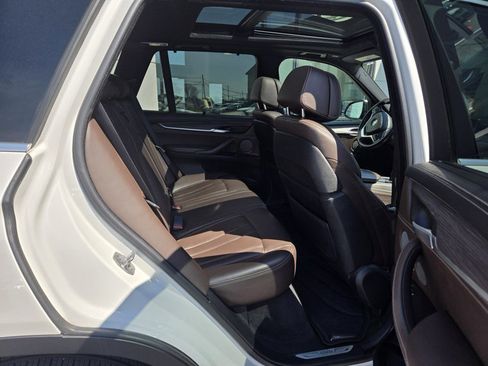 Used 2017 BMW X5 xDrive50i image 10