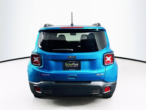 Used 2022 Jeep Renegade Latitude w/ Convenience Group image 7