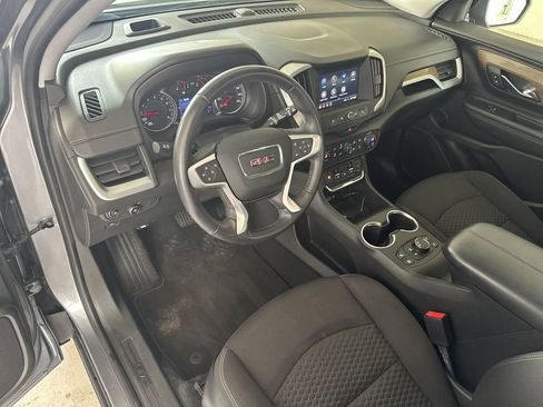 Used 2020 GMC Terrain SLE w/ Driver Convenience Package image 12