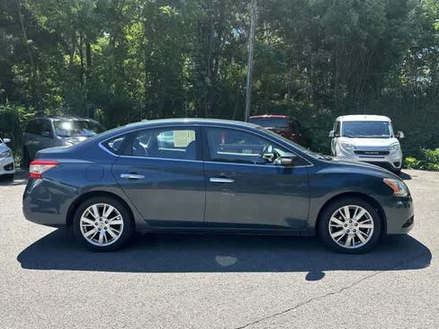 Used 2013 Nissan Sentra SL w/ Premium Pkg FWD image 3