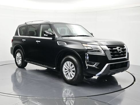 Certified 2024 Nissan Armada SV AWD/4WD image 3