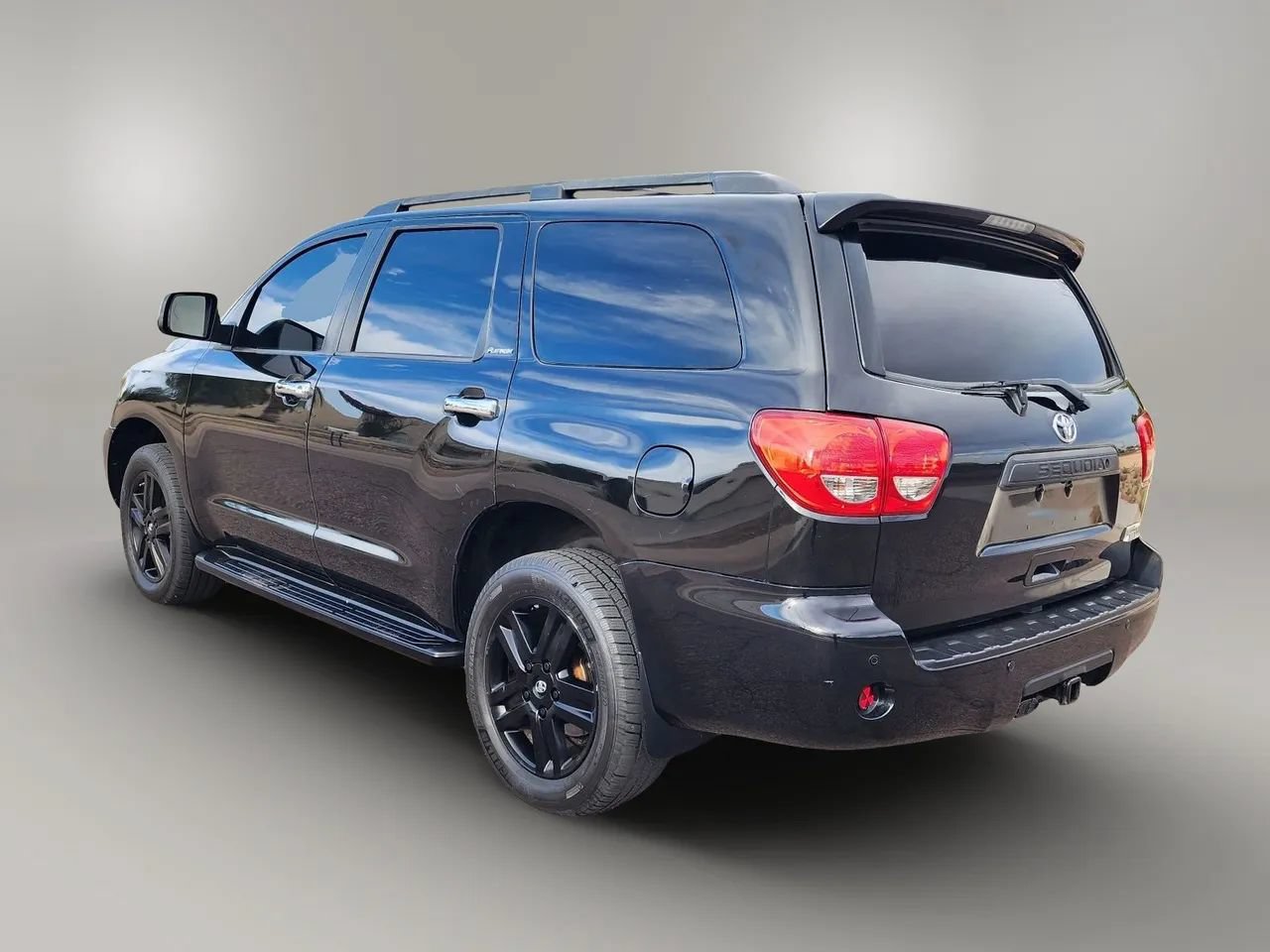 Used 2012 Toyota Sequoia Platinum AWD/4WD image 10