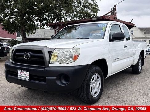 Used 2005 Toyota Tacoma 2WD Access Cab image 2