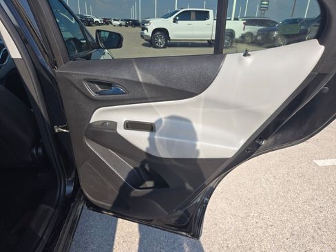 Used 2024 Chevrolet Equinox LS w/ LS Convenience Package FWD image 24