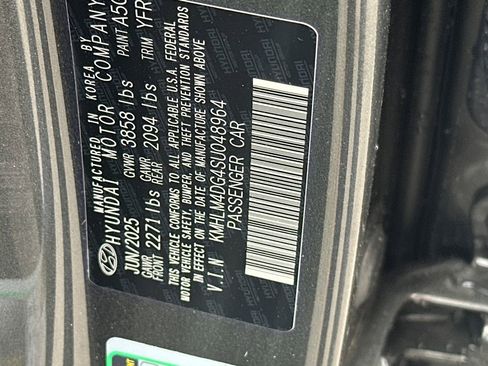 New 2025 Hyundai Elantra Sport image 35