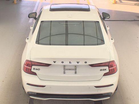 Used 2023 Volvo S60 B5 Plus w/ Climate Package AWD/4WD image 5