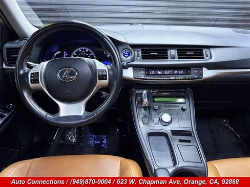 Used 2013 Lexus CT 200h FWD image 12
