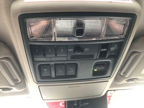 Used 2023 Toyota 4Runner Limited image 23