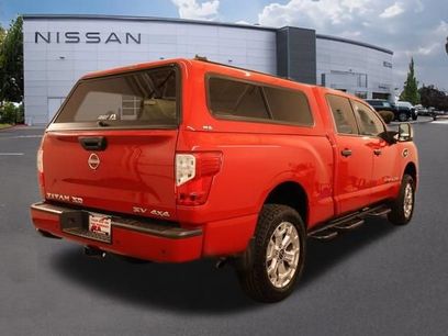 Used 2024 Nissan Titan SV w/ SV Convenience Package