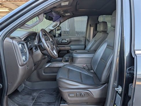 Used 2020 GMC Sierra 3500 Denali w/ Denali Ultimate Package image 5