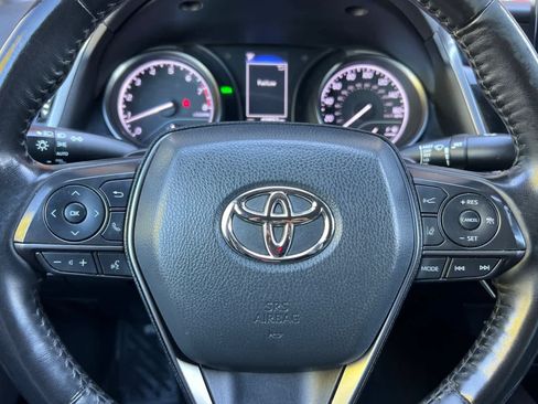 Used 2022 Toyota Camry SE FWD image 24