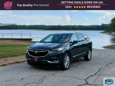 Used 2019 Buick Enclave Essence AWD/4WD image 1