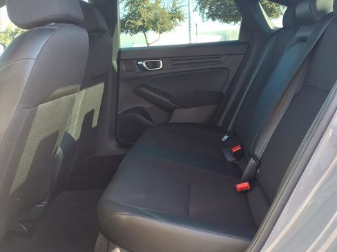 Used 2025 Honda Civic Sport image 14