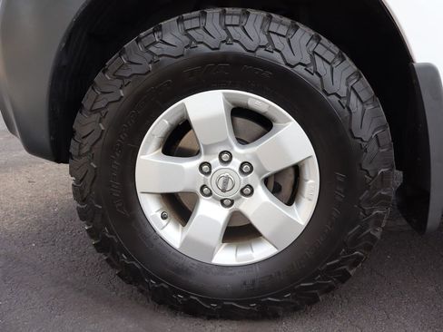 Used 2012 Nissan Xterra S image 38