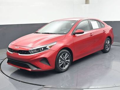 Used 2024 Kia Forte LXS