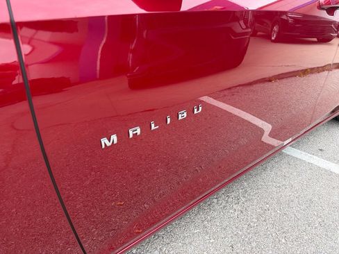 Used 2019 Chevrolet Malibu LT w/ LPO, Convenience Package 2 FWD image 10