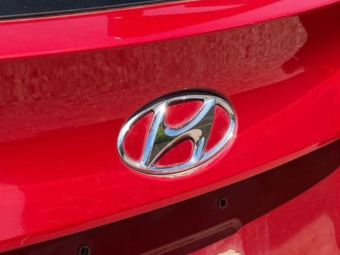 Used 2012 Hyundai Tucson Limited w/ Premium Pkg FWD image 9