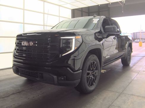 Used 2024 GMC Sierra 1500 Elevation AWD/4WD image 1