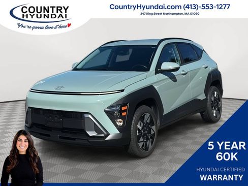 Used 2025 Hyundai Kona SEL AWD/4WD image 1
