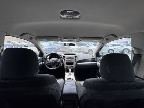 Used 2012 Subaru Outback 2.5i AWD/4WD image 29