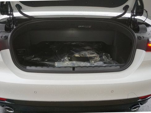 New 2026 BMW 430i xDrive Convertible image 5