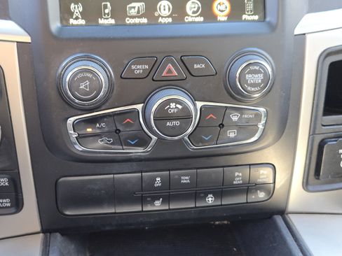 Used 2017 RAM 1500 Big Horn image 21