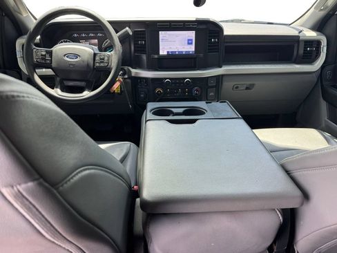 Used 2024 Ford F250 XL RWD image 12