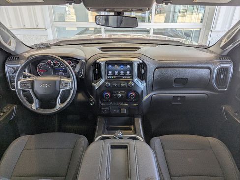 Used 2021 Chevrolet Silverado 1500 LT Trail Boss image 22