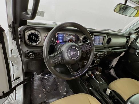 Used 2022 Jeep Wrangler Unlimited Sport AWD/4WD image 11