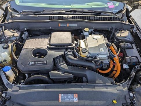 Certified 2020 Ford Fusion SE FWD image 23