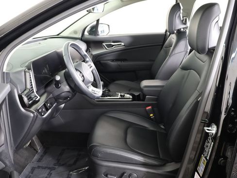 Used 2025 Kia Sportage EX w/ Premium Package AWD/4WD image 32