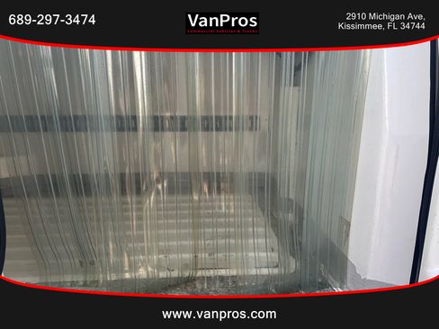 Used 2014 Chevrolet Express 3500 Extended image 15