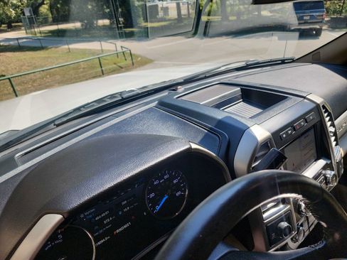 Used 2017 Ford F350 Lariat w/ Lariat Ultimate Package image 26